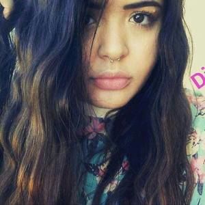 Meet your Posher, Joceline